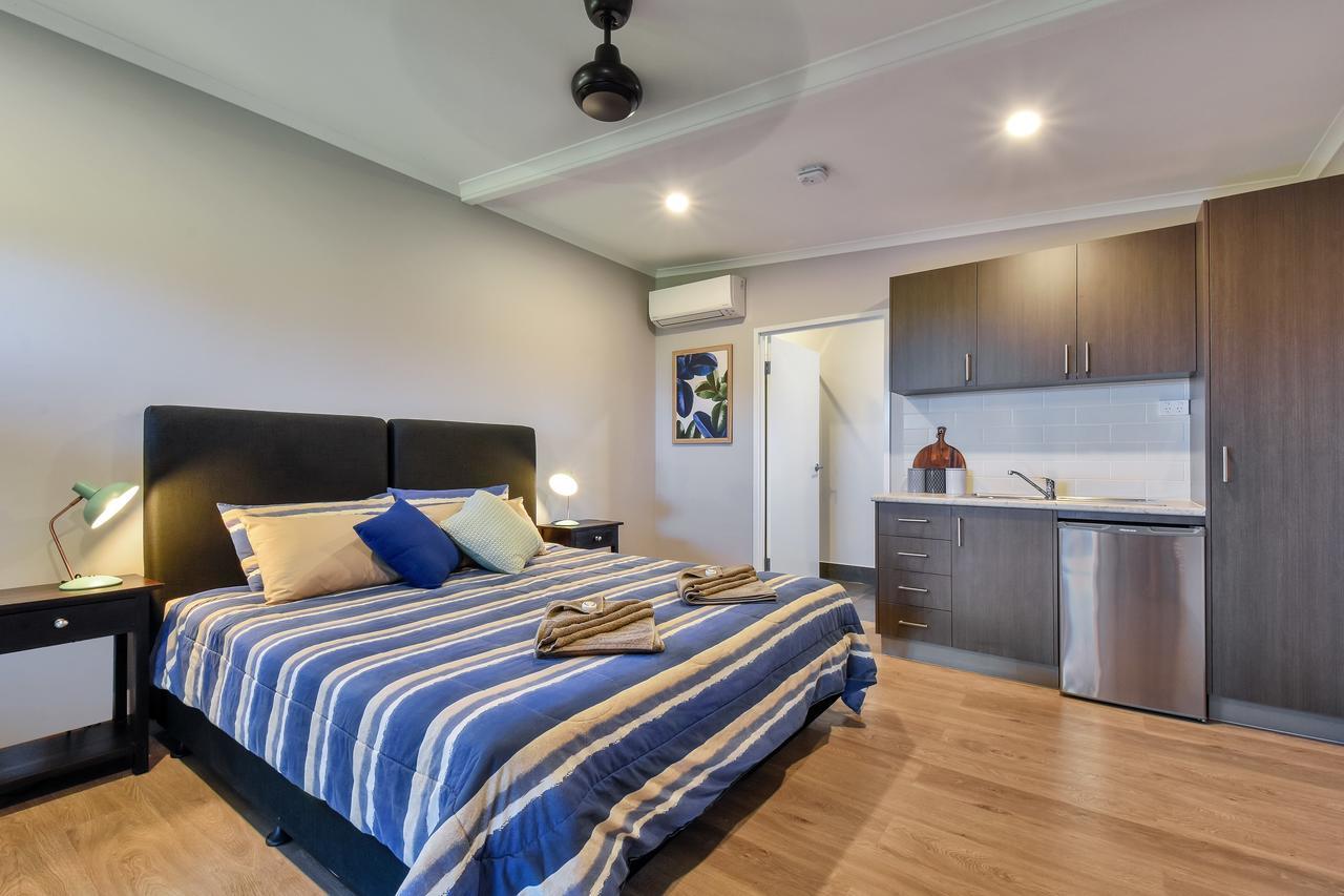 Dundee Beach Holiday Park Стая снимка